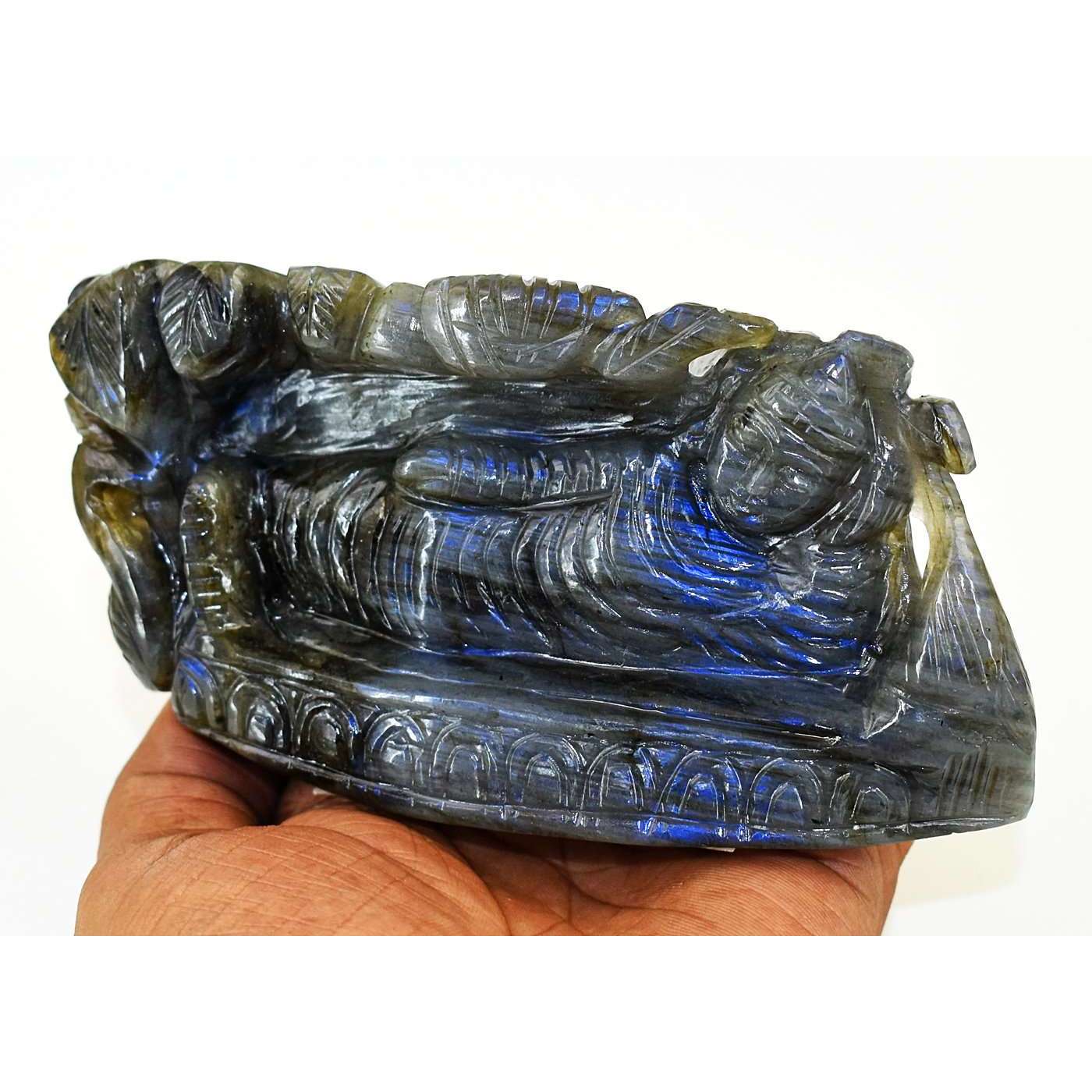 gemsmore:Artisian Blue Flash Labradorite Hand Carved Sleeping Buddha