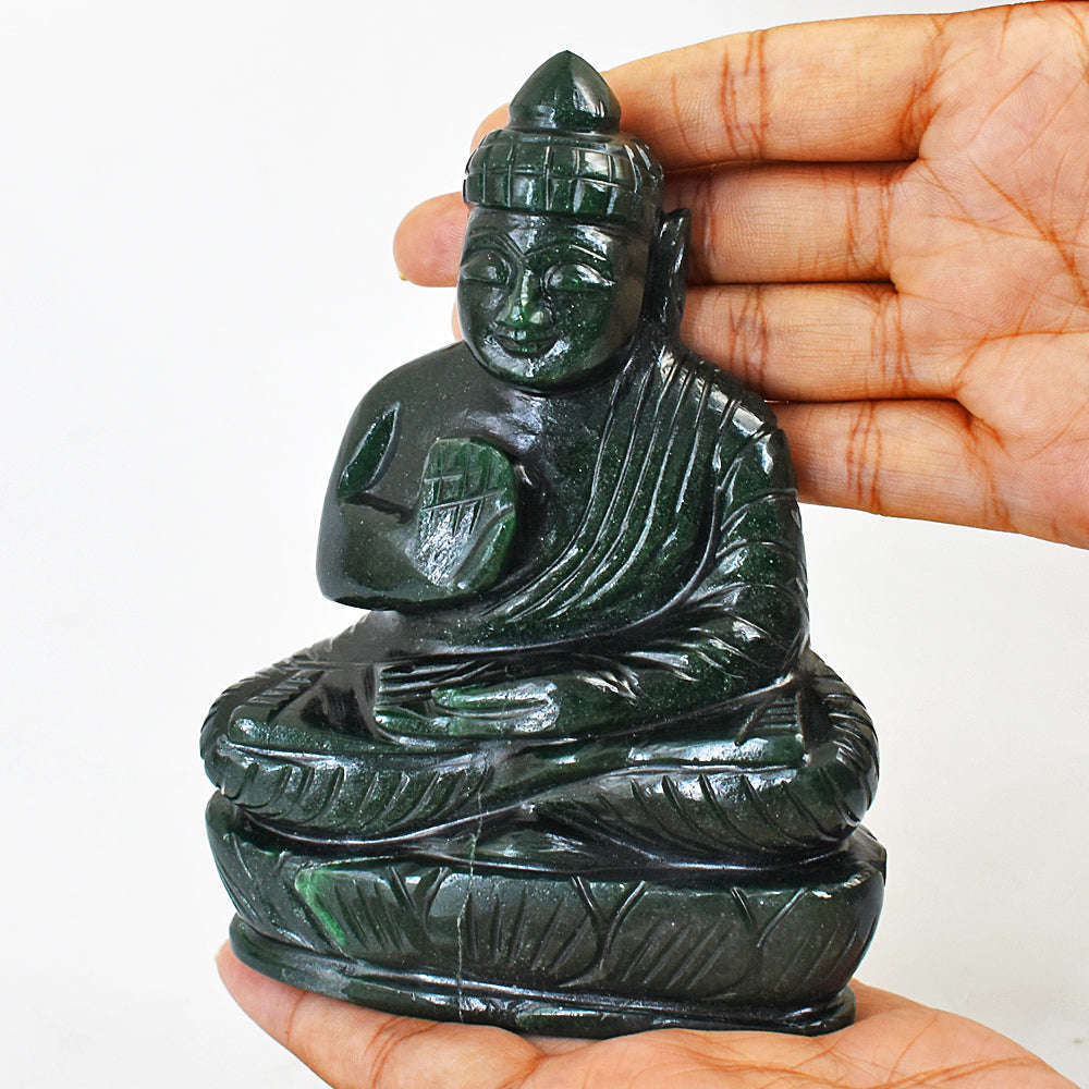 gemsmore:Artisian Carved Green Jade Lord Buddha Idol