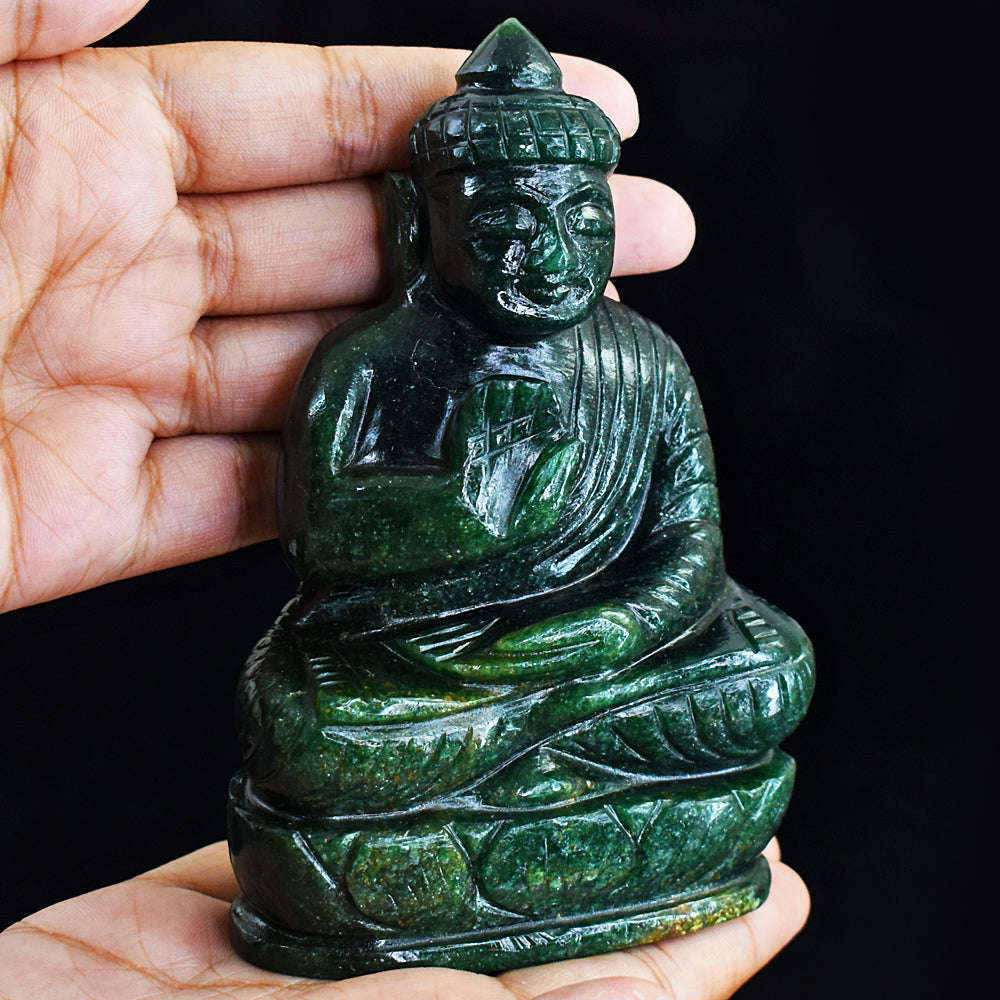 gemsmore:Artisian Carved Green Jade Lord Buddha Idol