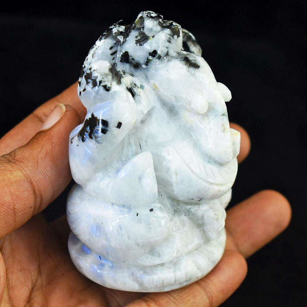 gemsmore:Artisian Hand Carved Moonstone Lord Ganesha Idol