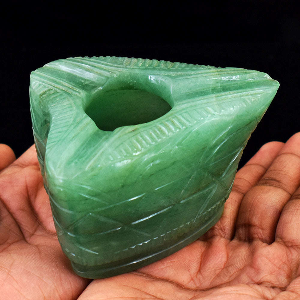 gemsmore:Artisian Jade Hand Carved Genuine Crystal Gemstone Carving Ash Trey