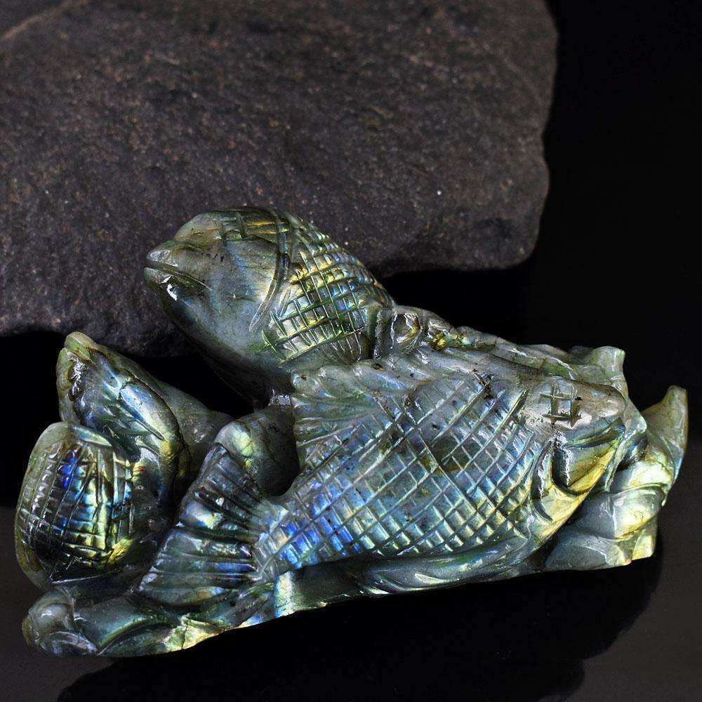 gemsmore:Artisian Labradorite Hand Carved Genuine Crystal Gemstone Carving Fish Family