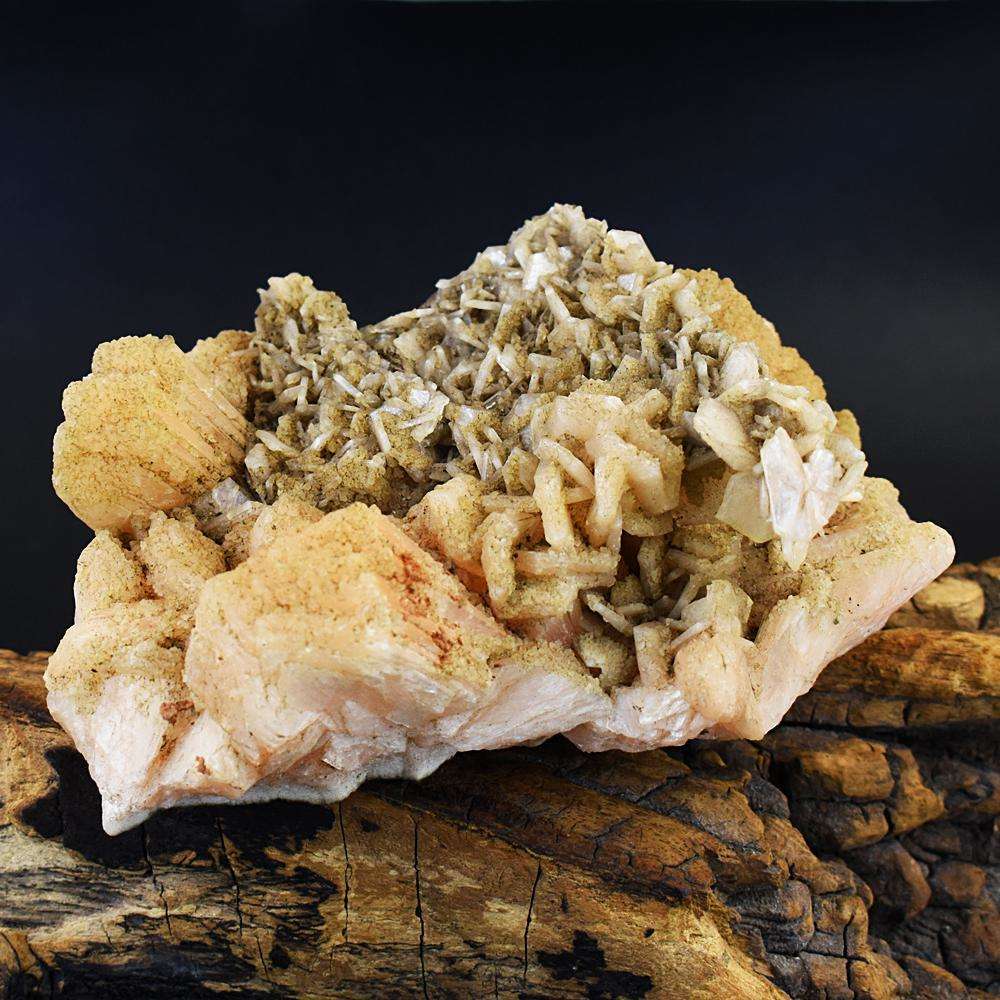 gemsmore:Beautiful Himalayan Druzy Hand Carved Rock