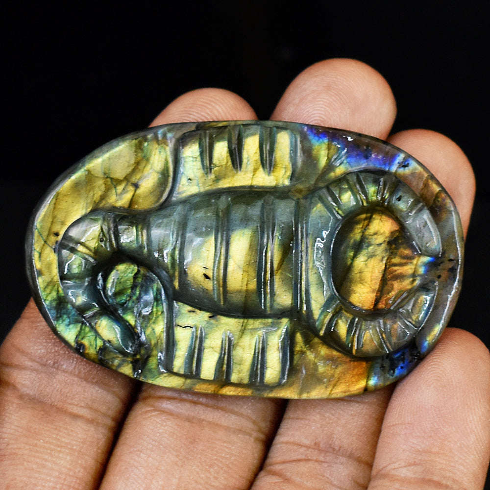 gemsmore:Beautiful Labradorite  Hand Carved Genuine Crystal Gemstone Carving Scorpion