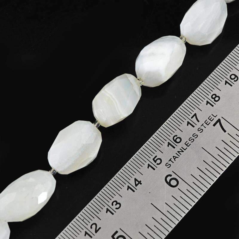 gemsmore:Beautiful White Agate Drilled Beads Strand Natural Faceted