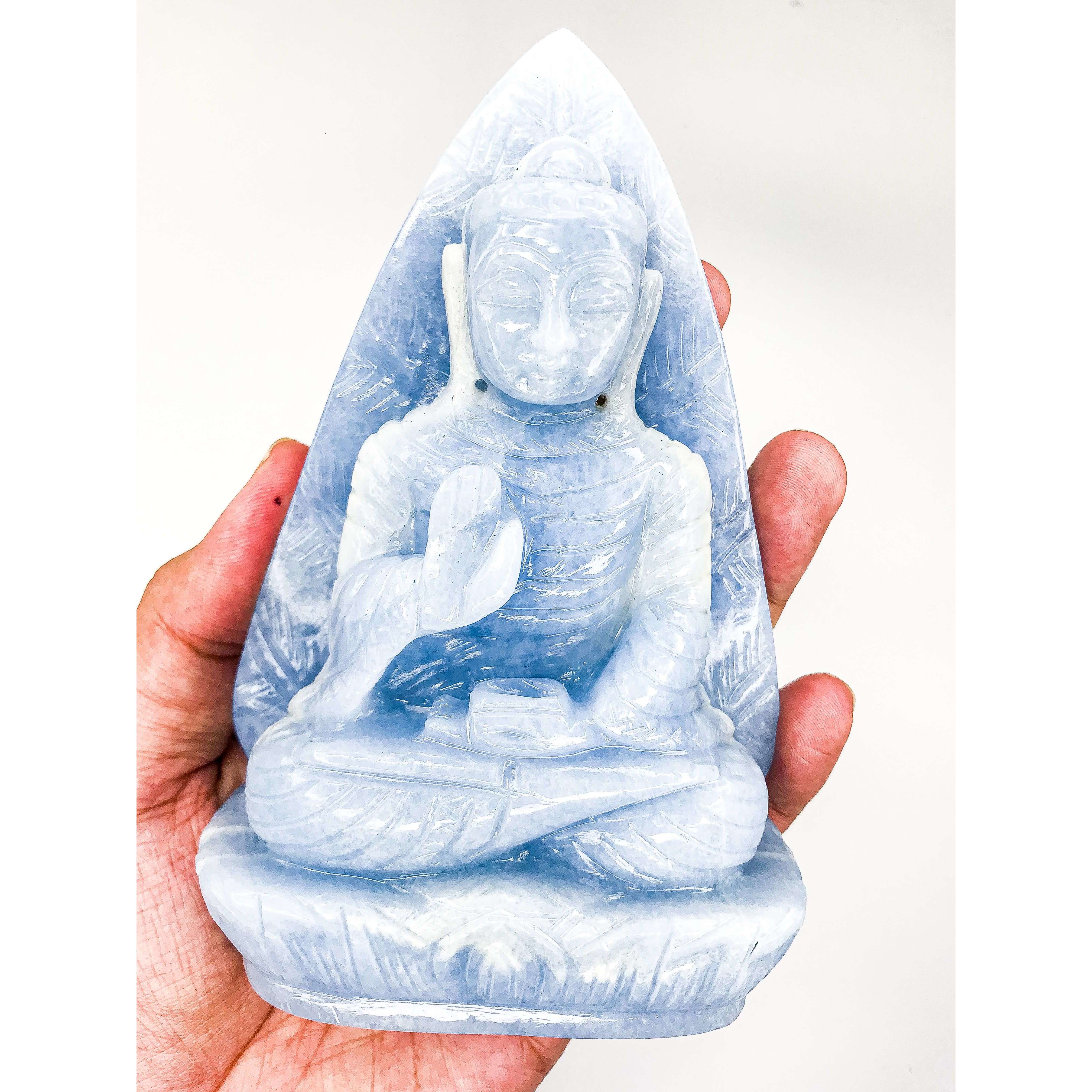 gemsmore:Blue calcite palm leaf carved Buddha