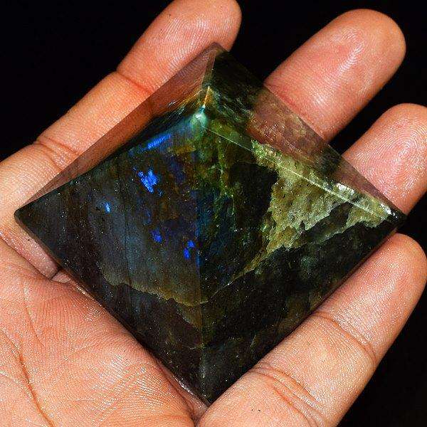 gemsmore:Blue Flash Labradorite Carved Reiki Healing Pyramid