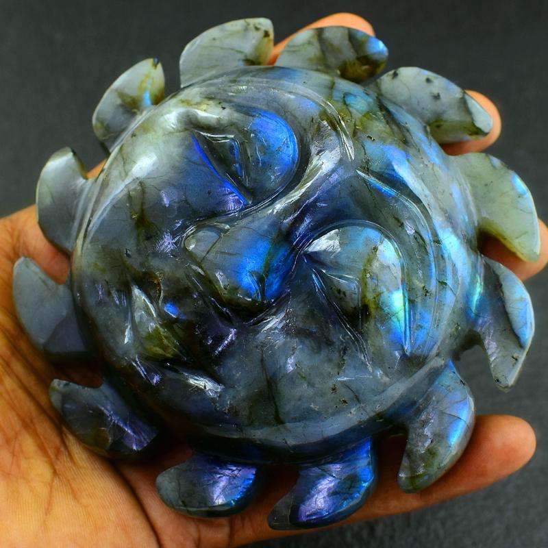 gemsmore:Blue Flash Labradorite Carved Sun Face