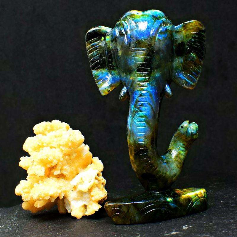 gemsmore:Blue Flash Labradorite Gemstone Carved Lord Ganesha Head