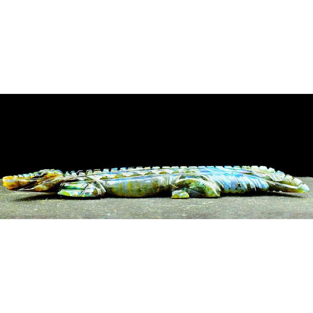 gemsmore:Blue Flash Labradorite Hand Carved Crocodile