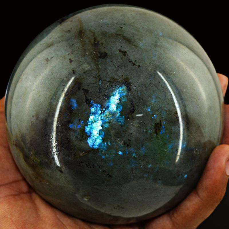 gemsmore:Blue Flash Labradorite Hand Carved Crystal Healing Sphere - Museum Size