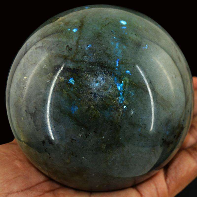 gemsmore:Blue Flash Labradorite Hand Carved Crystal Healing Sphere - Museum Size