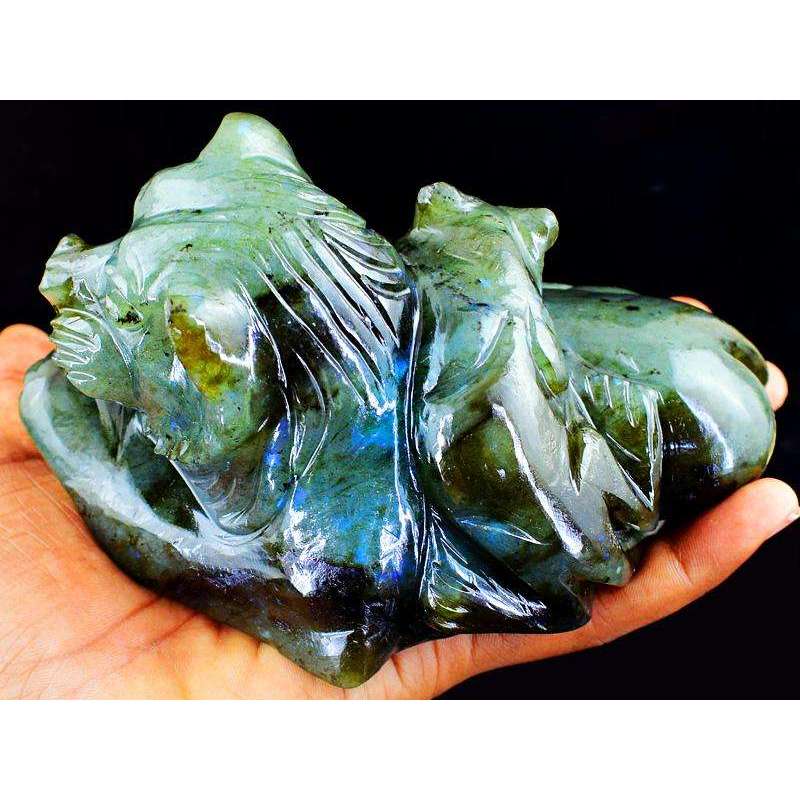 gemsmore:Blue Flash Top Labradorite Carved Lion With Its Cub