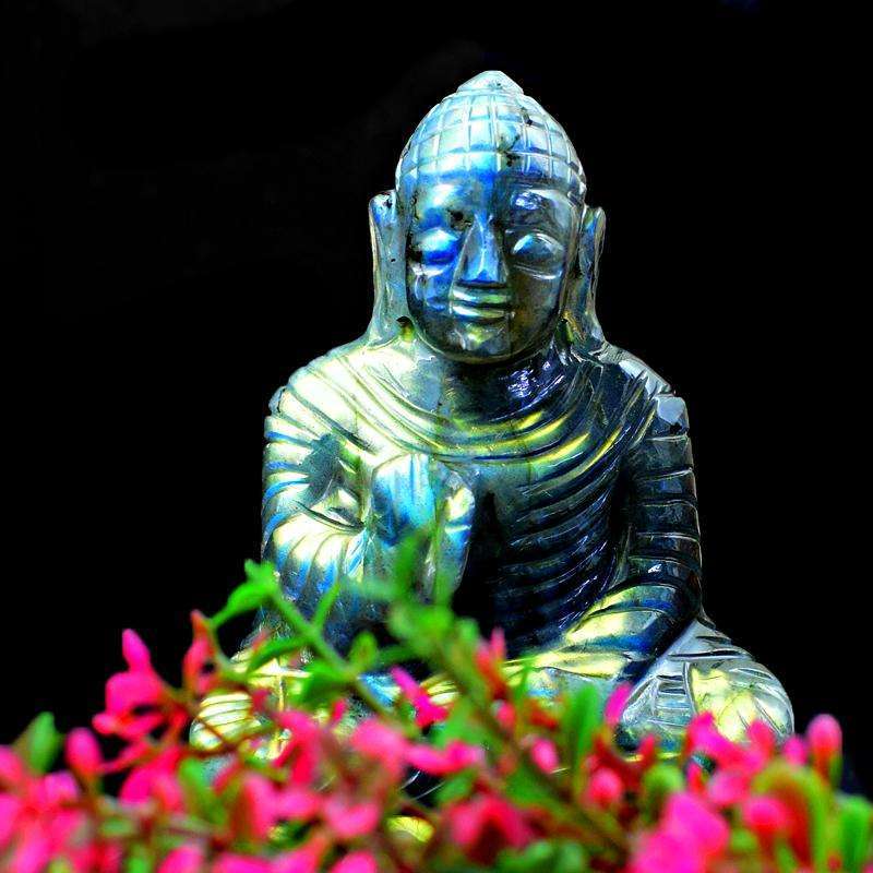 gemsmore:Blue & Golden Flash Labradorite Hand Carved Buddha