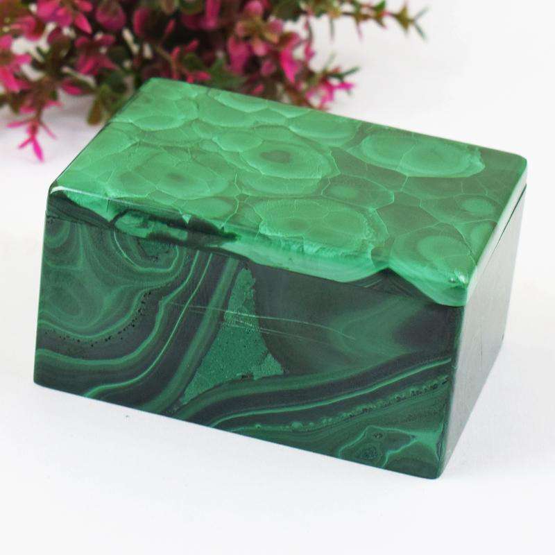 gemsmore:Carved Green Malachite Women Jewellery Box