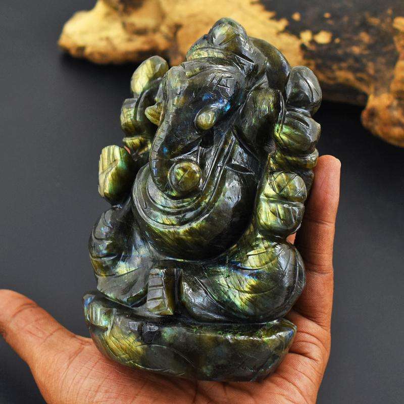 gemsmore:Collectible Piece - Genuine Labradorite Carved Green Flash Ganesha