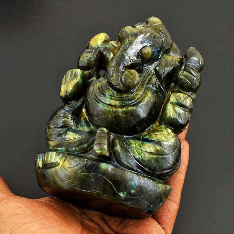 gemsmore:Collectible Piece - Genuine Labradorite Carved Green Flash Ganesha