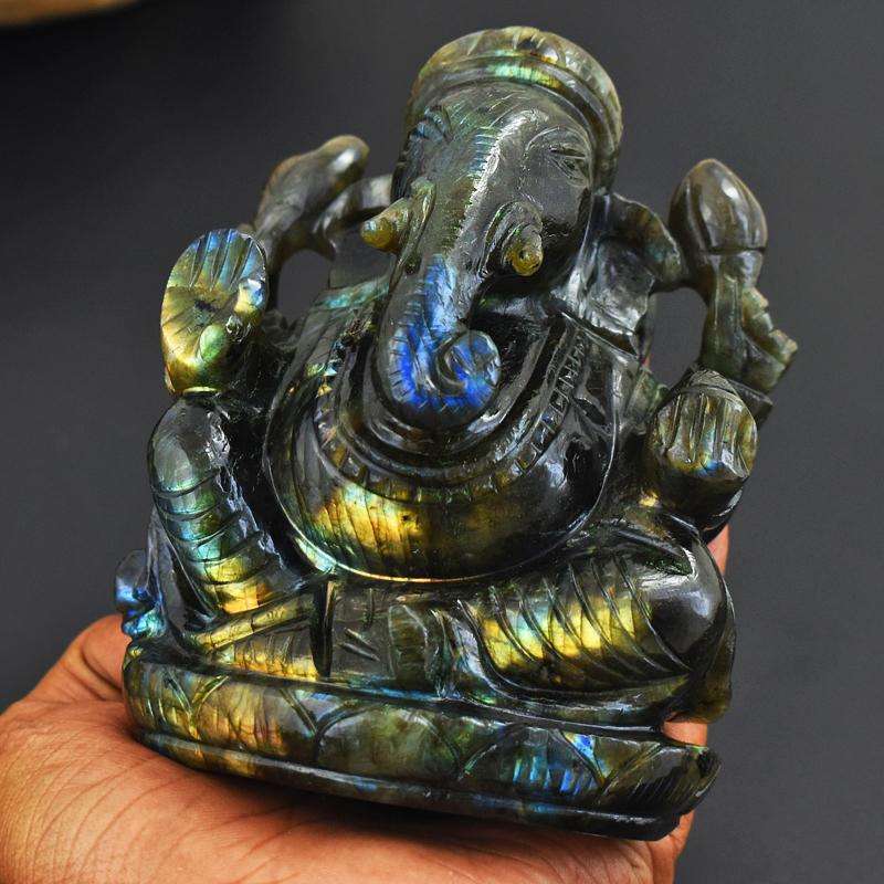 gemsmore:Collectors Piece - Genuine Labradorite  Hand Carved Flashy Ganesha