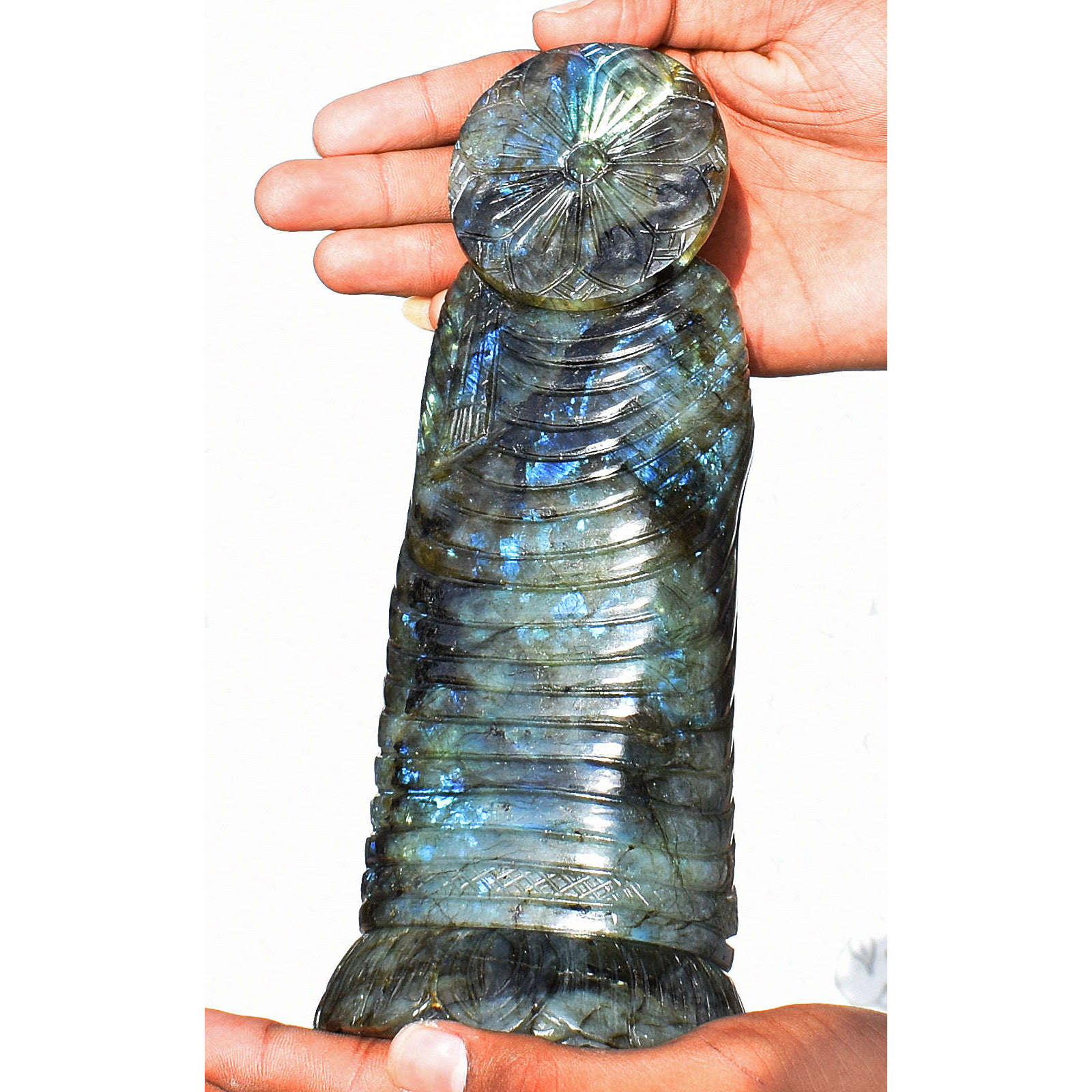 gemsmore:Craftsmen Amazing Flash Labradorite Hand Carved Crystal Lord Buddha