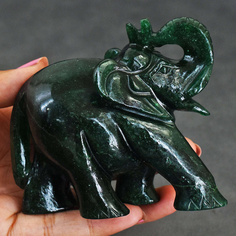 gemsmore:Craftsmen Jade Hand Carved Genuine Crystal Gemstone Carving Elephant