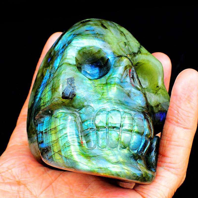 gemsmore:Detailed Hand Carved Amazing Flash Labradorite Skull