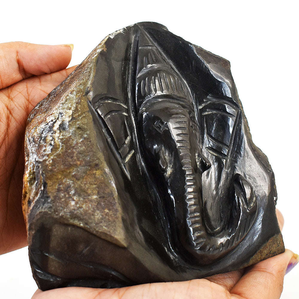 gemsmore:Exclusive Black Spinel Hand Carved Lord Ganesha