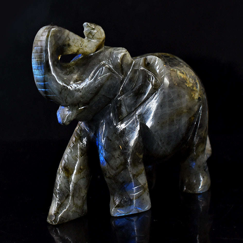 gemsmore:Exclusive Blue Flash Labradorite  Hand Carved Genuine Crystal Gemstone Carving Elephant
