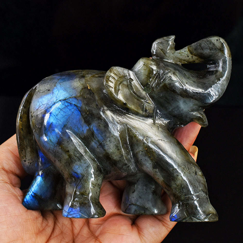 gemsmore:Exclusive Blue Flash Labradorite  Hand Carved Genuine Crystal Gemstone Carving Elephant