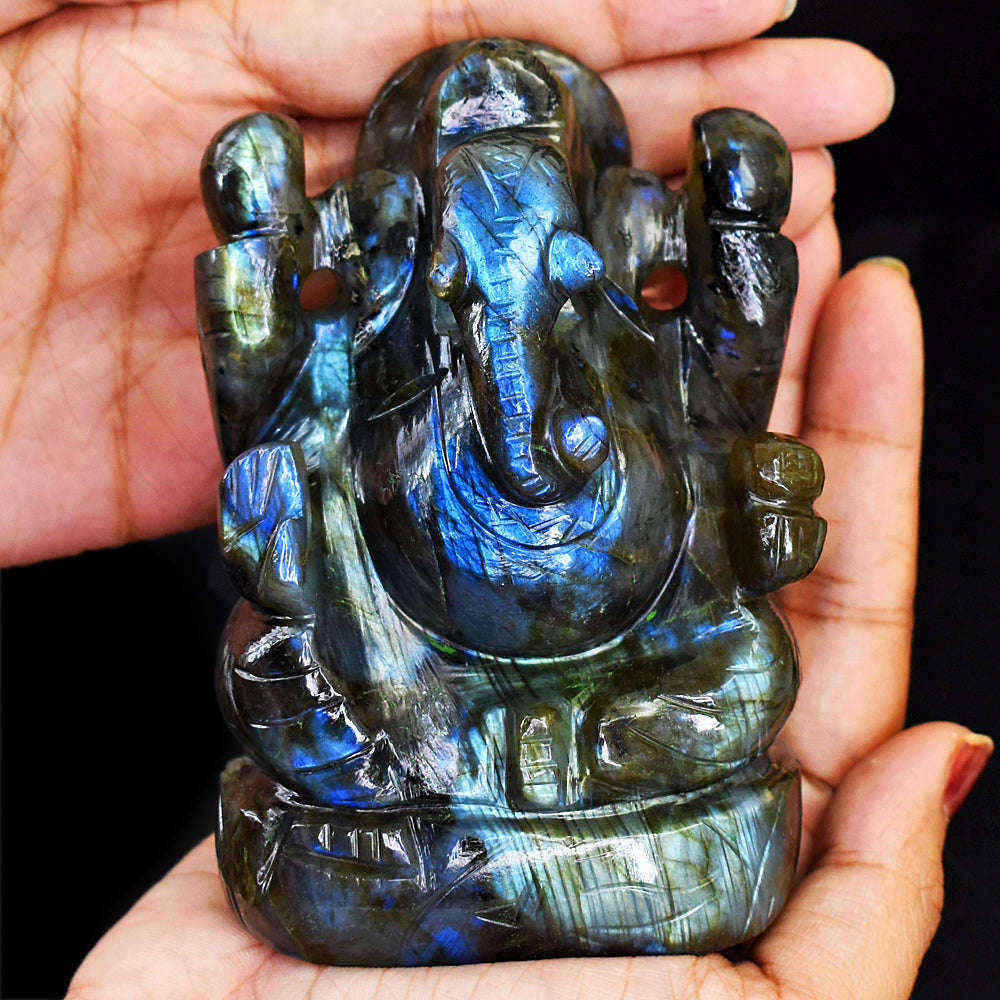 gemsmore:Exclusive Blue Flash Labradorite Hand Carved Lord Ganesha