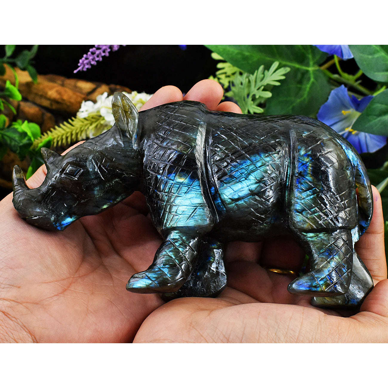 gemsmore:Exclusive Blue & Green Flash Labradorite Hand Carved Rhino