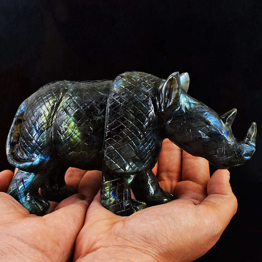 gemsmore:Exclusive Blue & Green Flash Labradorite Hand Carved Rhino