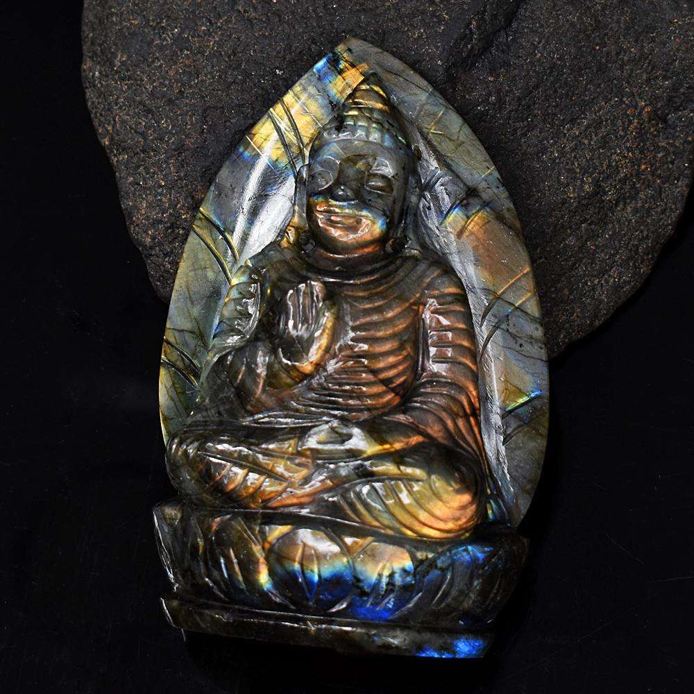 gemsmore:Exclusive Golden & Blue Flash Labradorite Hand Carved Lord Buddha