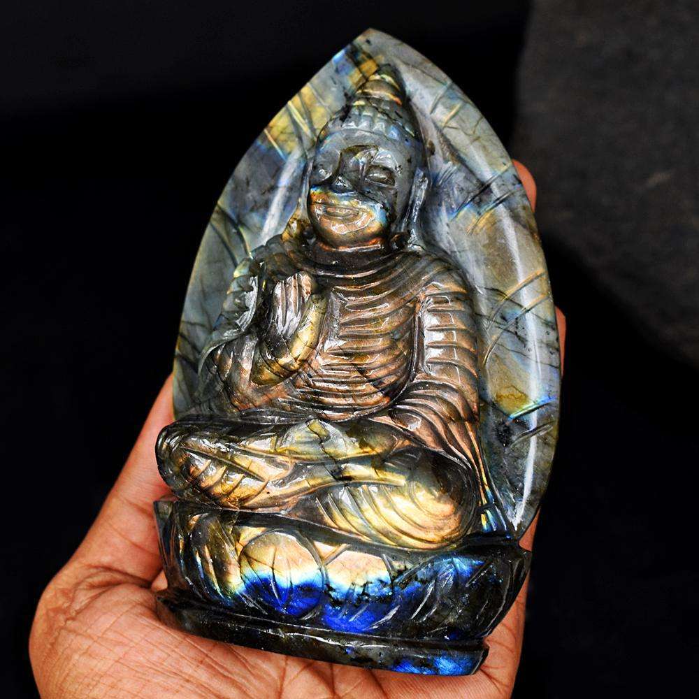 gemsmore:Exclusive Golden & Blue Flash Labradorite Hand Carved Lord Buddha