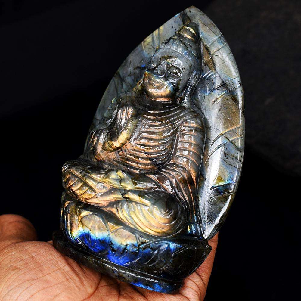 gemsmore:Exclusive Golden & Blue Flash Labradorite Hand Carved Lord Buddha