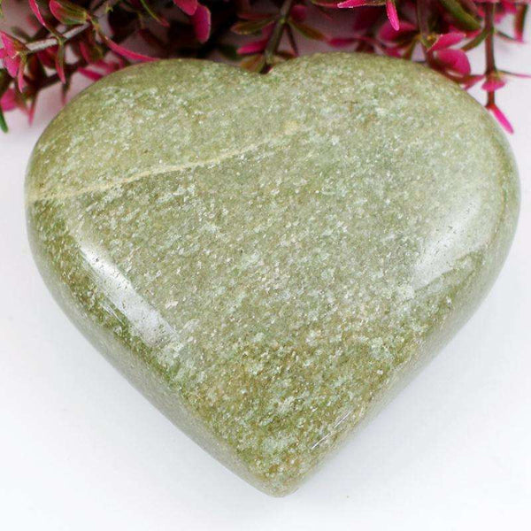 gemsmore:Exclusive Green Aventurine Heart Cabochon