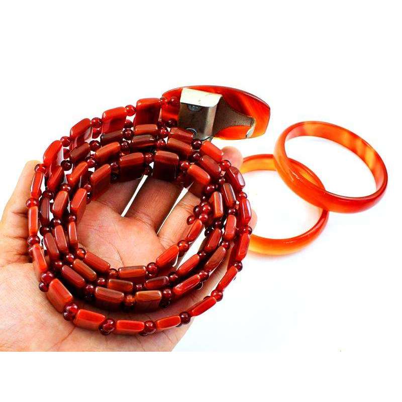 gemsmore:Exclusive Hand Carved Set Of Carnelian Belt & Bangles