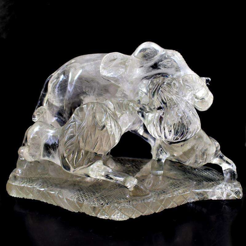 gemsmore:Exclusive Hand Carved White Quartz Lions Hunting Elephant Scene