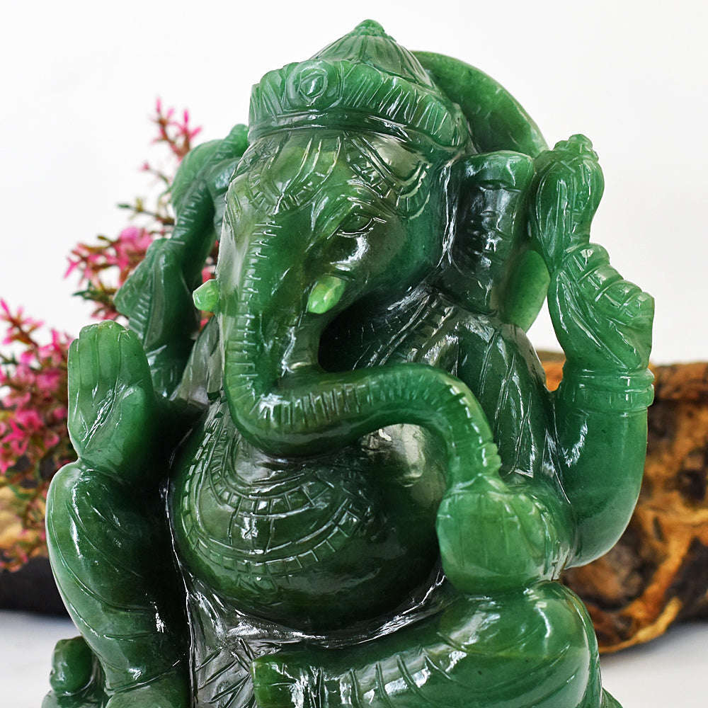 gemsmore:Exclusive Jade Hand Carved Lord Ganesha
