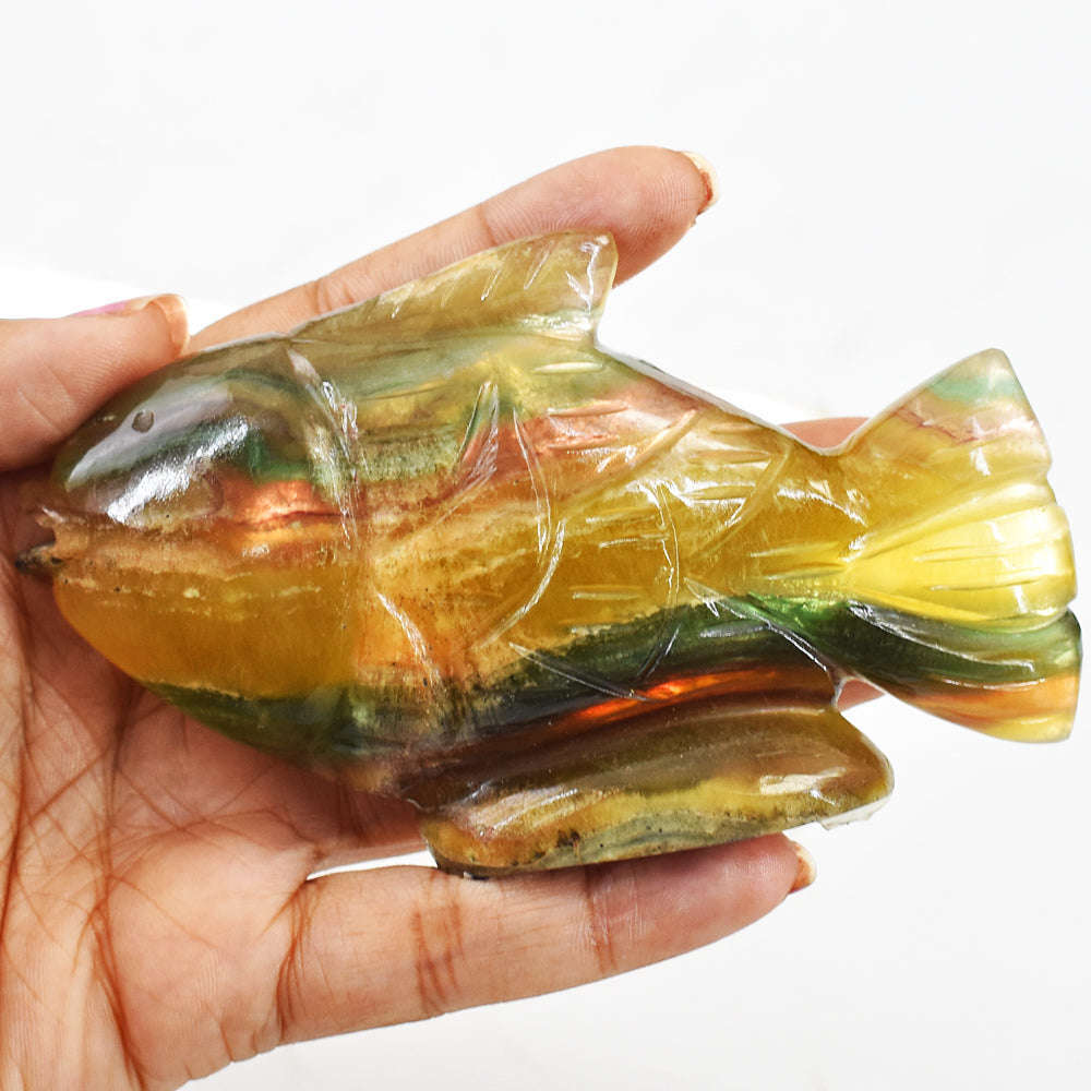 gemsmore:Exclusive Multicolor Fluorite Hand Carved Craftsmen Carved Fish Gemstone