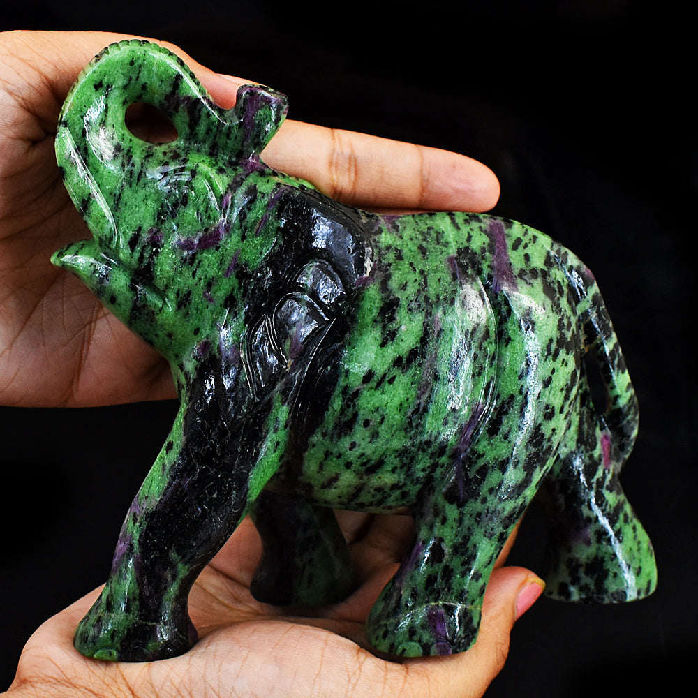 gemsmore:Exclusive Ruby Zoisite Hand Carved Genuine Crystal Gemstone Carving Elephant