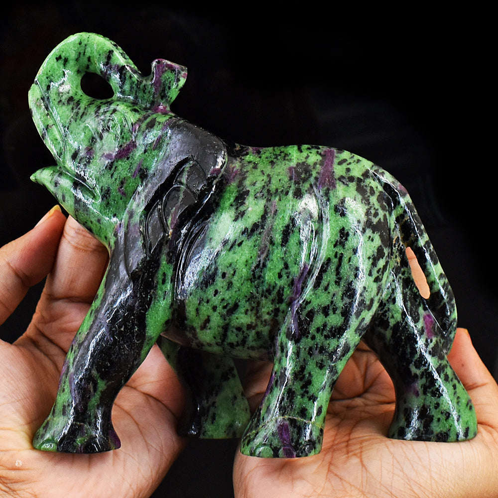 gemsmore:Exclusive Ruby Zoisite Hand Carved Genuine Crystal Gemstone Carving Elephant