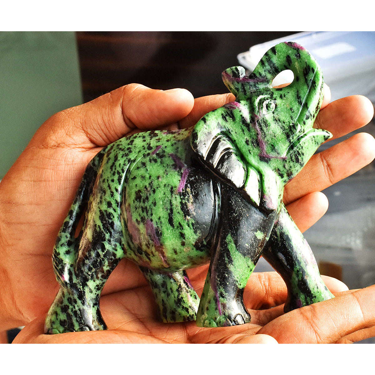 gemsmore:Exclusive Ruby Zoisite Hand Carved Genuine Crystal Gemstone Carving Elephant