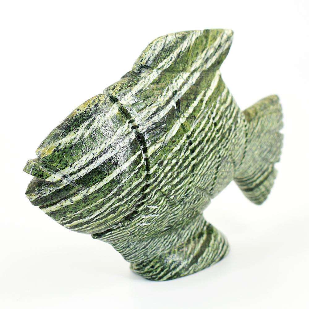 gemsmore:Exclusive Serpentine Hand Carved Fish