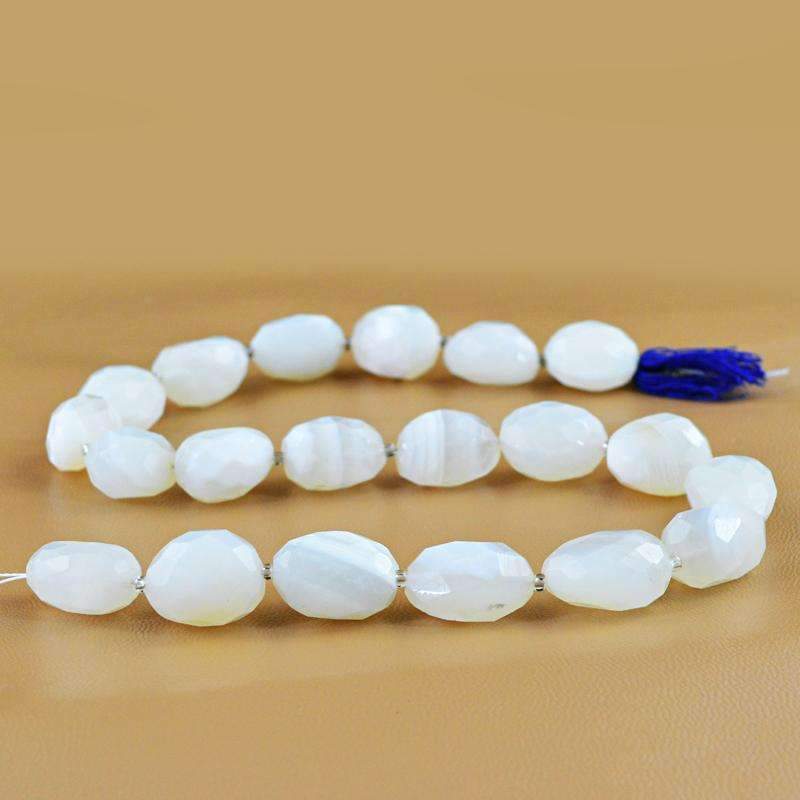 gemsmore:Exclusive White Agate Drilled Beads Strand Natural Faceted