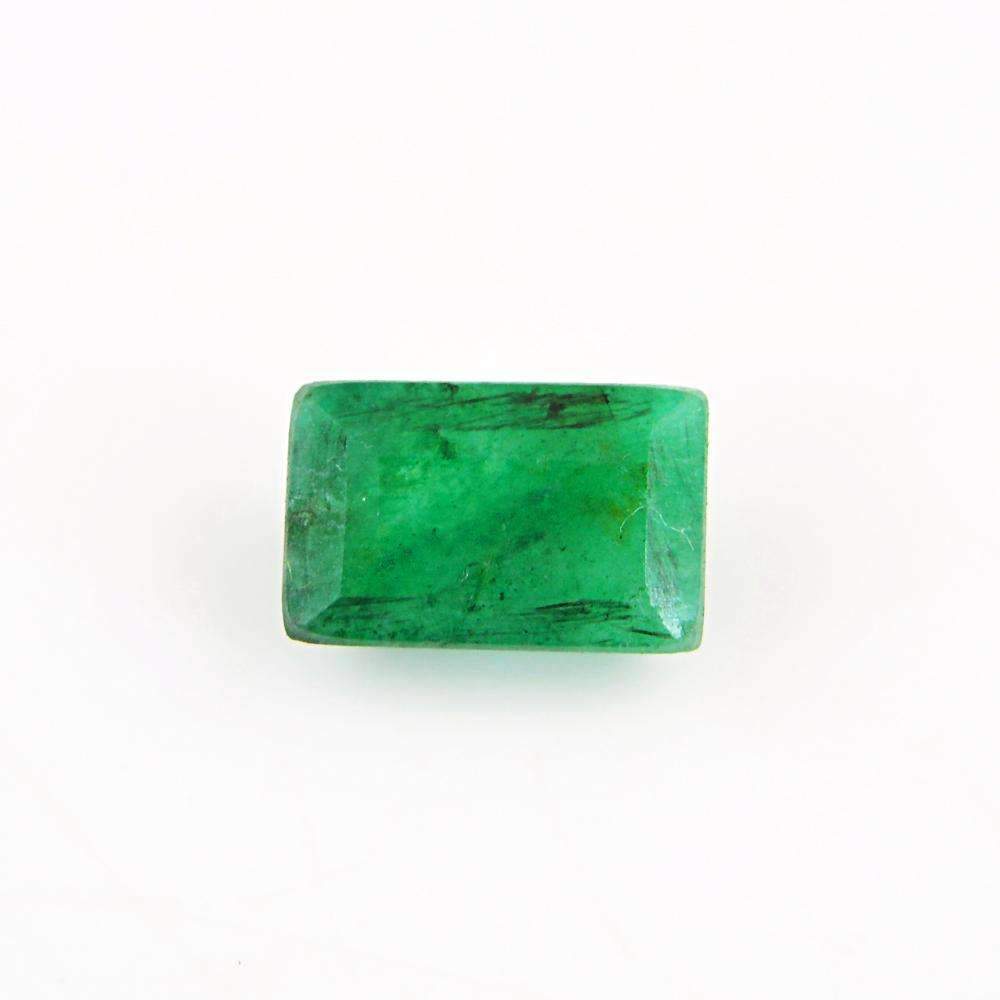 gemsmore:Faceted Green Emerald Gemstone Earth Mined Rectangular Shape