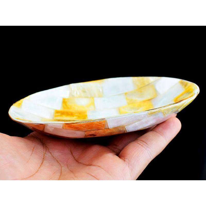 gemsmore:Massive Size Mother Pearl Hand Carved Soap Plate