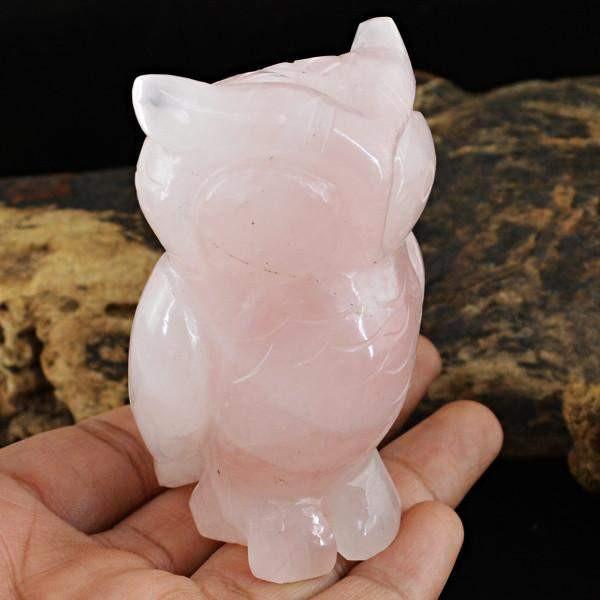 gemsmore:Genuine 941.40 Cts Carved Owl Pink Rose Quartz Gemstone