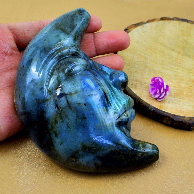 gemsmore:Genuine Amazing Flash Labradorite Carved Moon Face