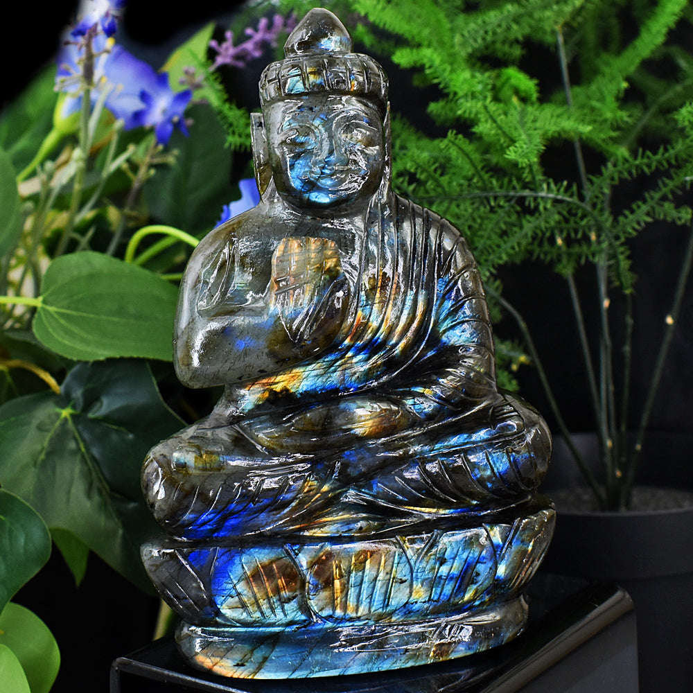 gemsmore:Genuine Amazing Flash Labradorite  Hand Carved Lord Buddha