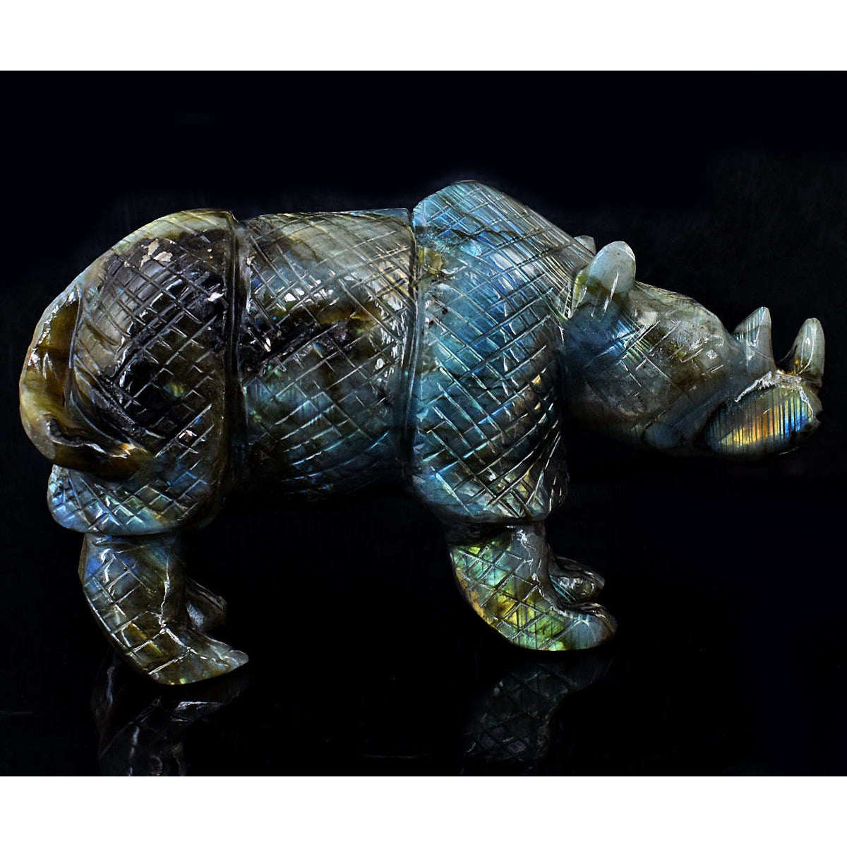 gemsmore:Genuine Amazing Flash Labradorite Hand Carved Rhino